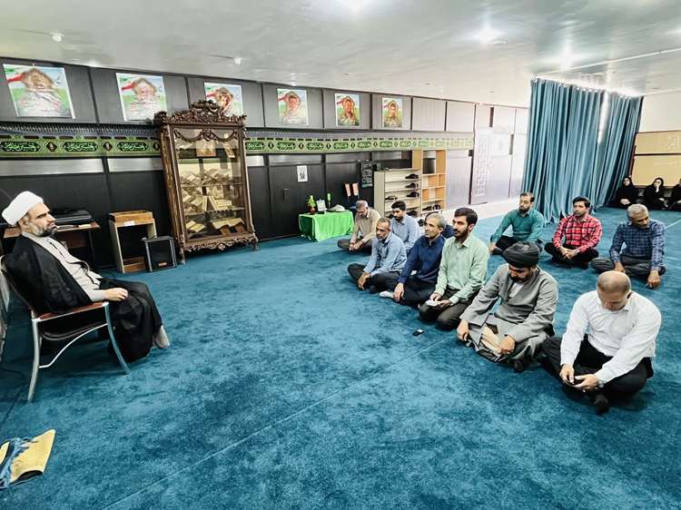 برگزاری مراسم گرامیداشت عید سعید غدیر خم در اداره کل دامپزشکى جنوب کرمان