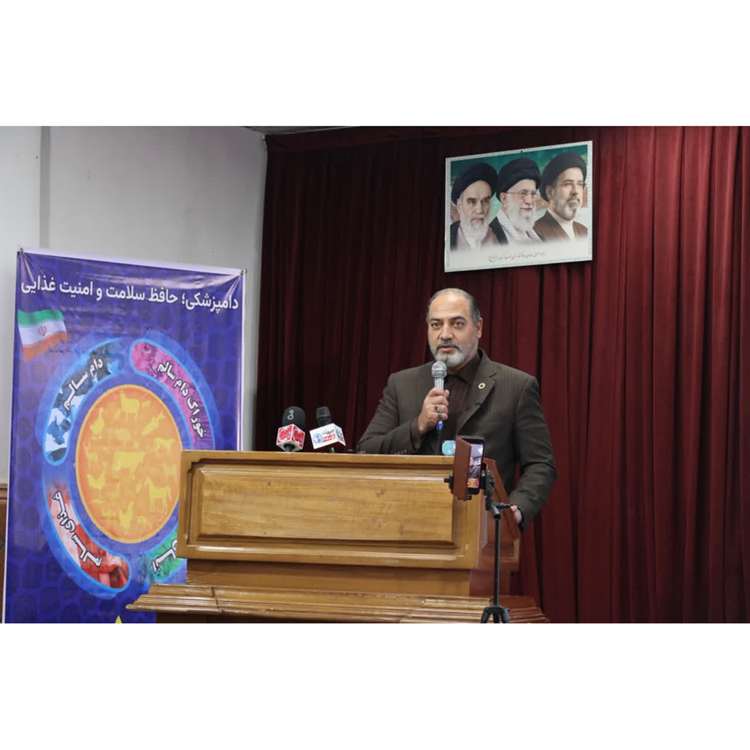 معاون سیاسی و اجتماعی استاندار کرمان: دامپزشکان، تلاشگران بی‌ادعای عرصه امنیت غذایی هستند