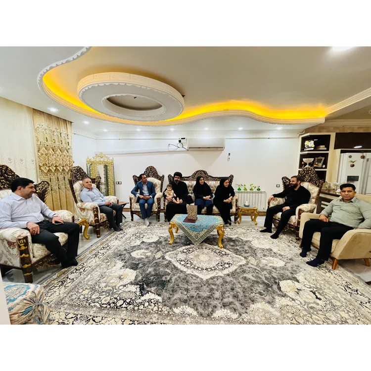 . مدیرکل دامپزشکی جنوب کرمان: خانواده شهدا، یادآور ارزش‌هایی هستند که نباید به فراموشی سپرده شوند