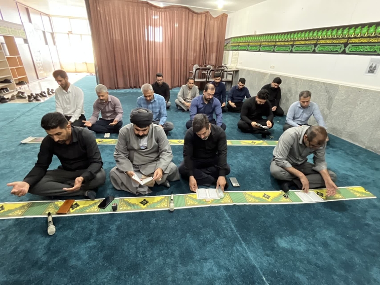 طنین ندای «لبیک یا حسین (ع)؛ آغاز مراسم عزاداری دهه اول محرم در اداره کل دامپزشکی جنوب کرمان